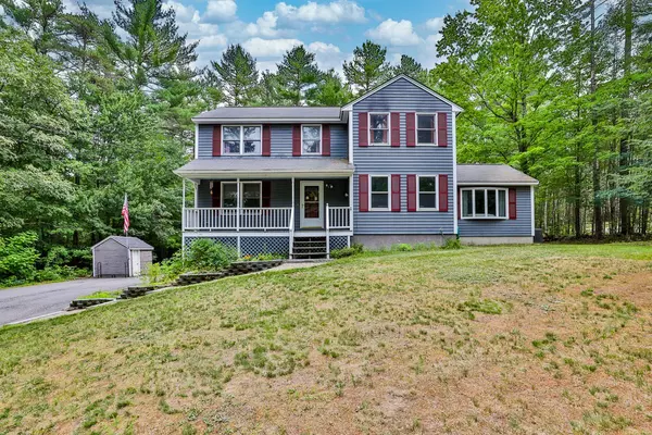 6 Rock Ramond RD, Brookline, NH 03033