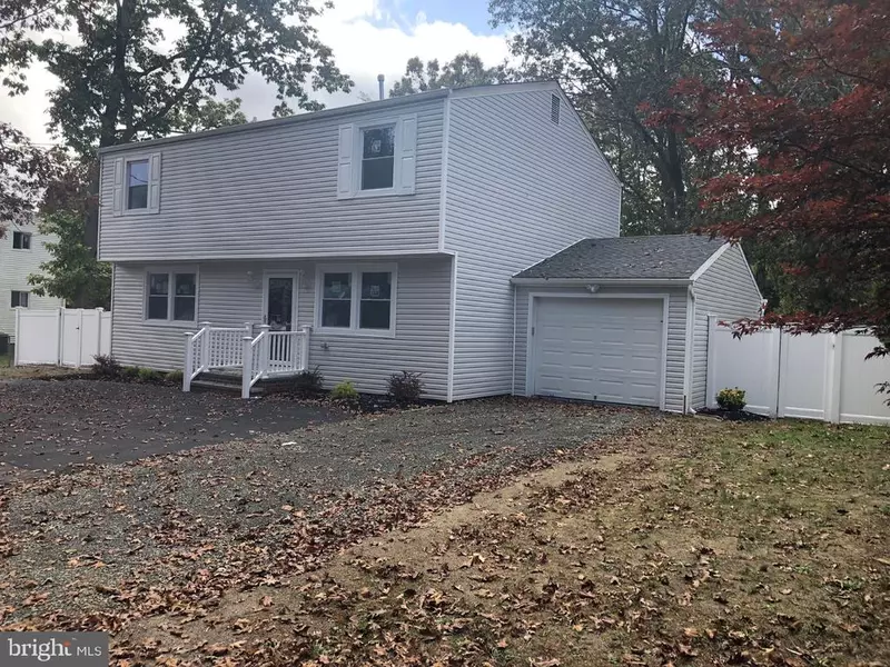 21 BERKSHIRE ST, Browns Mills, NJ 08015