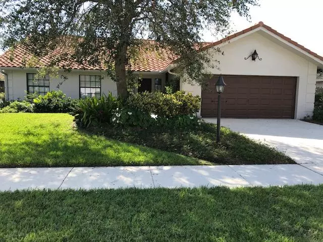 12919 La Rochelle CIR, Palm Beach Gardens, FL 33410