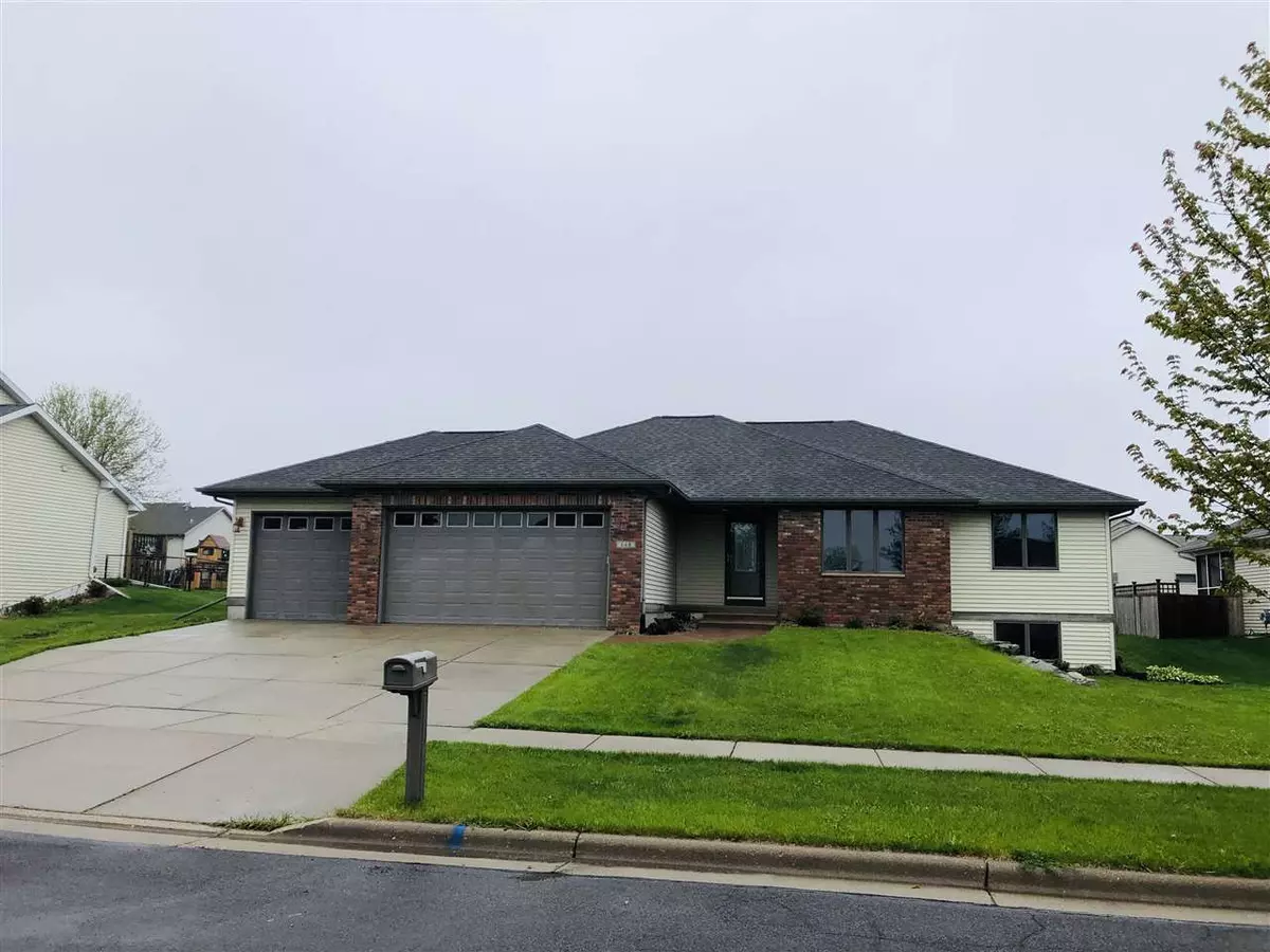 Evansville, WI 53536,668 Hillside Ct