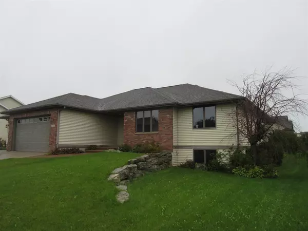 Evansville, WI 53536,668 Hillside Ct