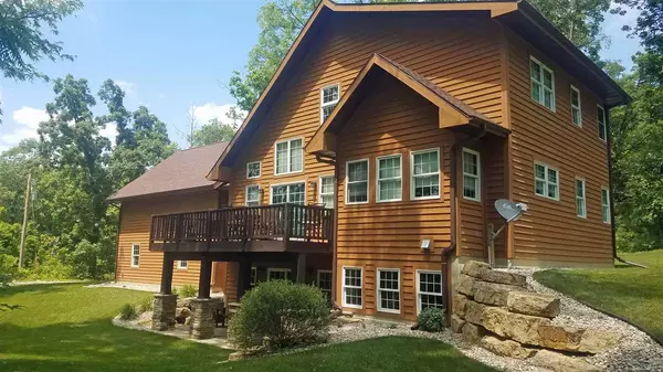 W6262 Legler Valley Rd, New Glarus, WI 53574