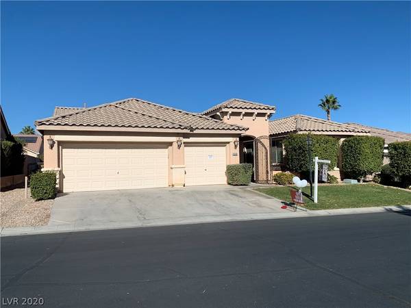 8208 Wooden Windmill Court, Las Vegas, NV 89131