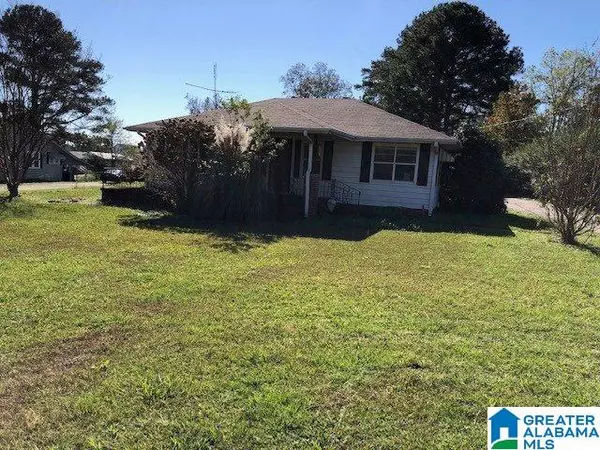 5718 WARRIOR RIVER RD, Bessemer, AL 35023