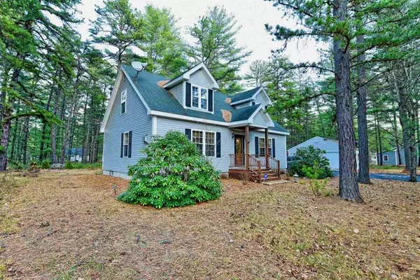 6 O'Hare DR, Ossipee, NH 03890