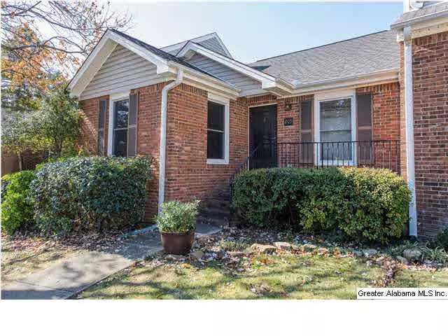 209 WOODBURY DR, Vestavia Hills, AL 35216