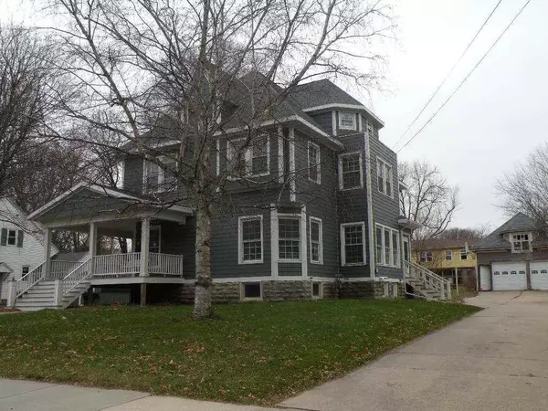 Ripon, WI 54971,648 Watson St