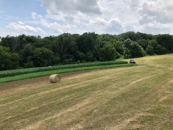 New Glarus, WI 53574,15.59 Acres Marty Rd