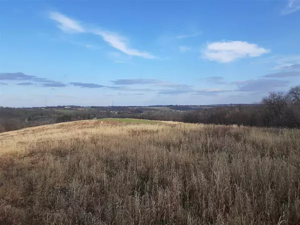 New Glarus, WI 53574,15.59 Acres Marty Rd