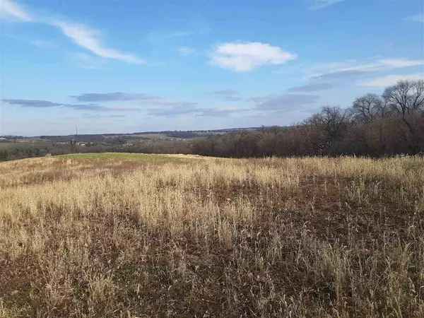 New Glarus, WI 53574,15.59 Acres Marty Rd