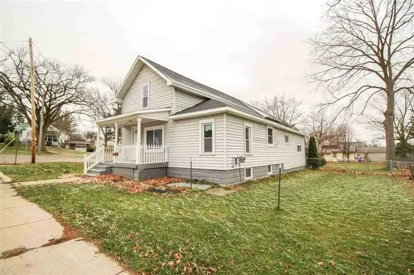 1118 S Shiawassee St, Owosso, MI 48867