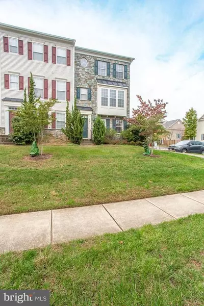 2501 BASIN VIEW LN, Woodbridge, VA 22191