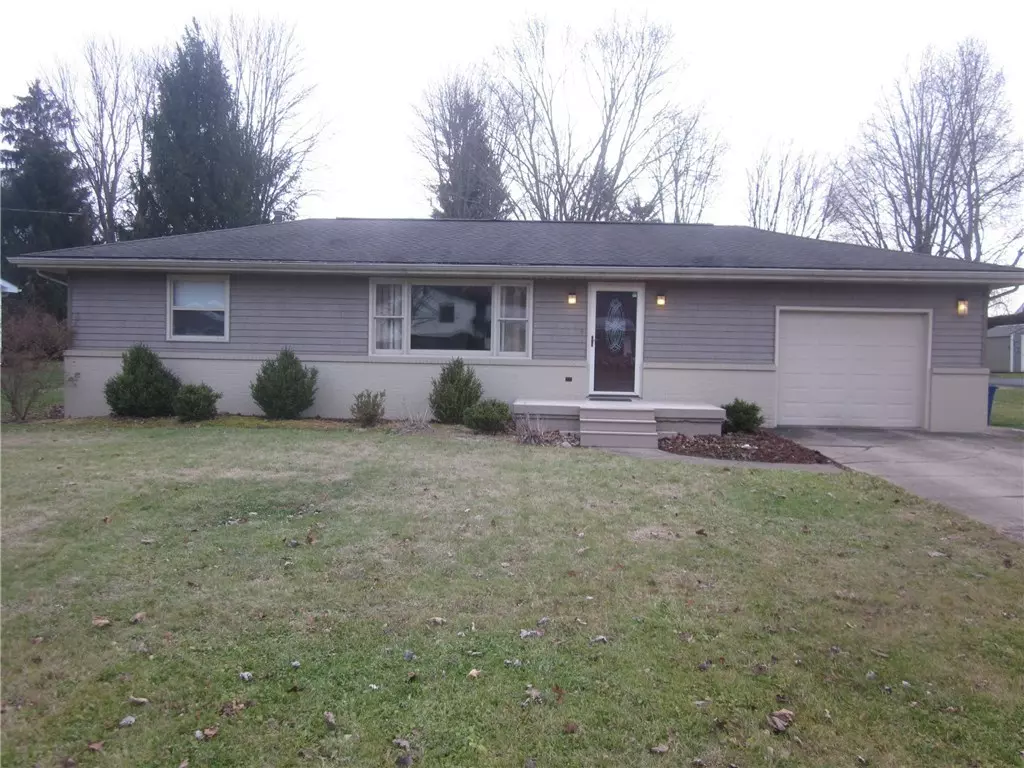 New Castle, PA 16101,2526 Willowhurst Circle