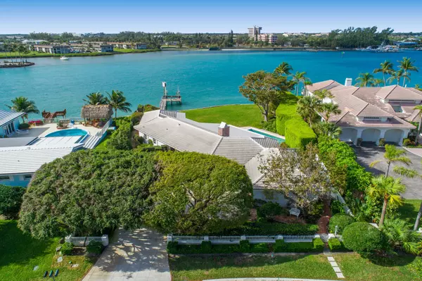 Jupiter Inlet Colony, FL 33469,88 Lighthouse DR