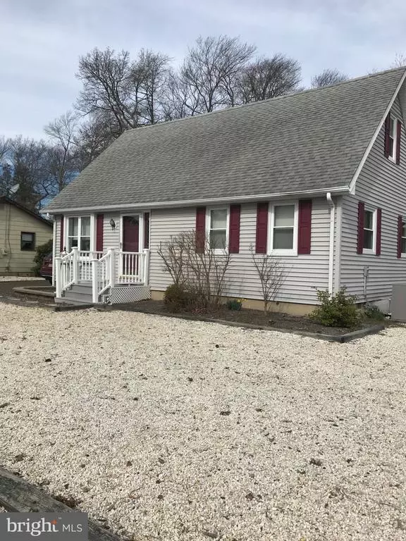 Manahawkin, NJ 08050,816 JANE DR