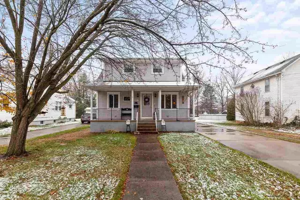 110 Sherman St, Blissfield, MI 49228