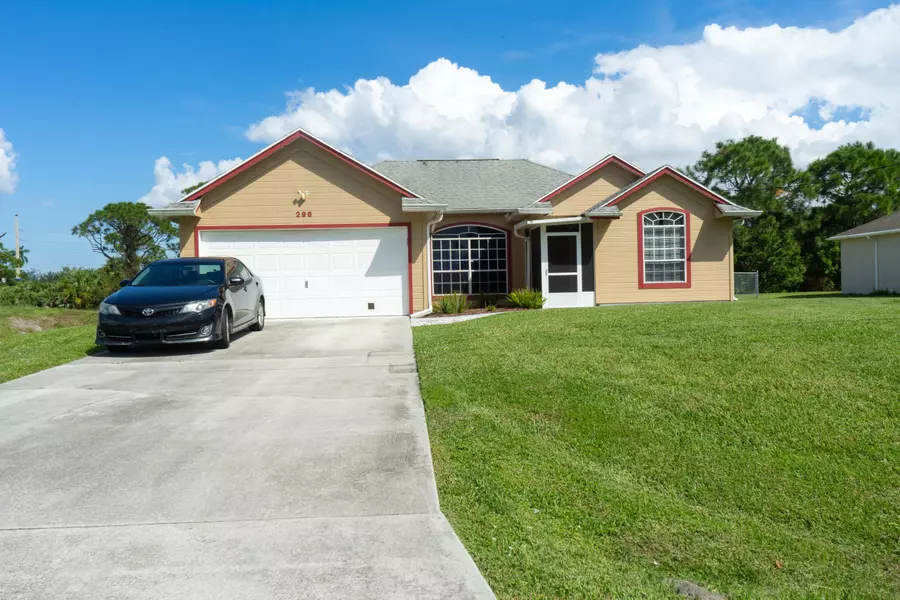 296 SW Ridgecrest DR, Port Saint Lucie, FL 34953