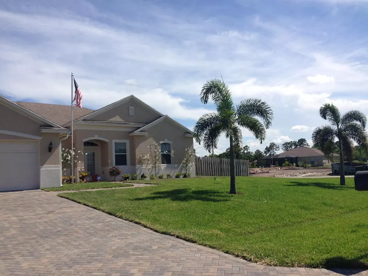 Port Saint Lucie, FL 34953,251 SW Ridgecrest DR