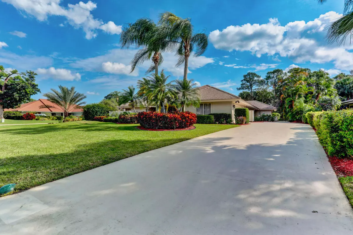 Palm Beach Gardens, FL 33418,9 Banchory CT