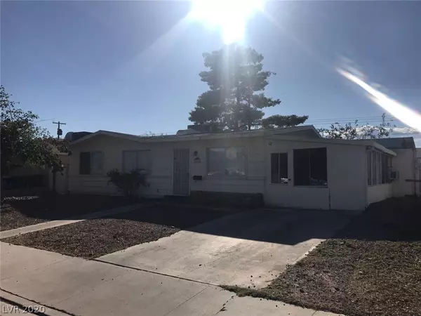 Las Vegas, NV 89107,916 Carpenter Drive