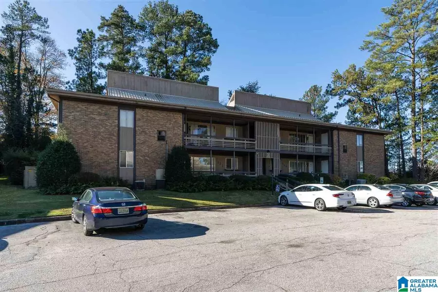 3101 LORNA RD #314, Hoover, AL 35216