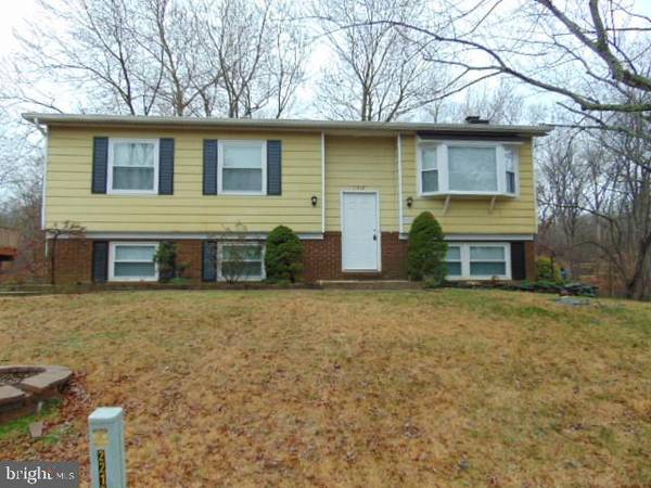 2218 SHORE DR, Edgewater, MD 21037