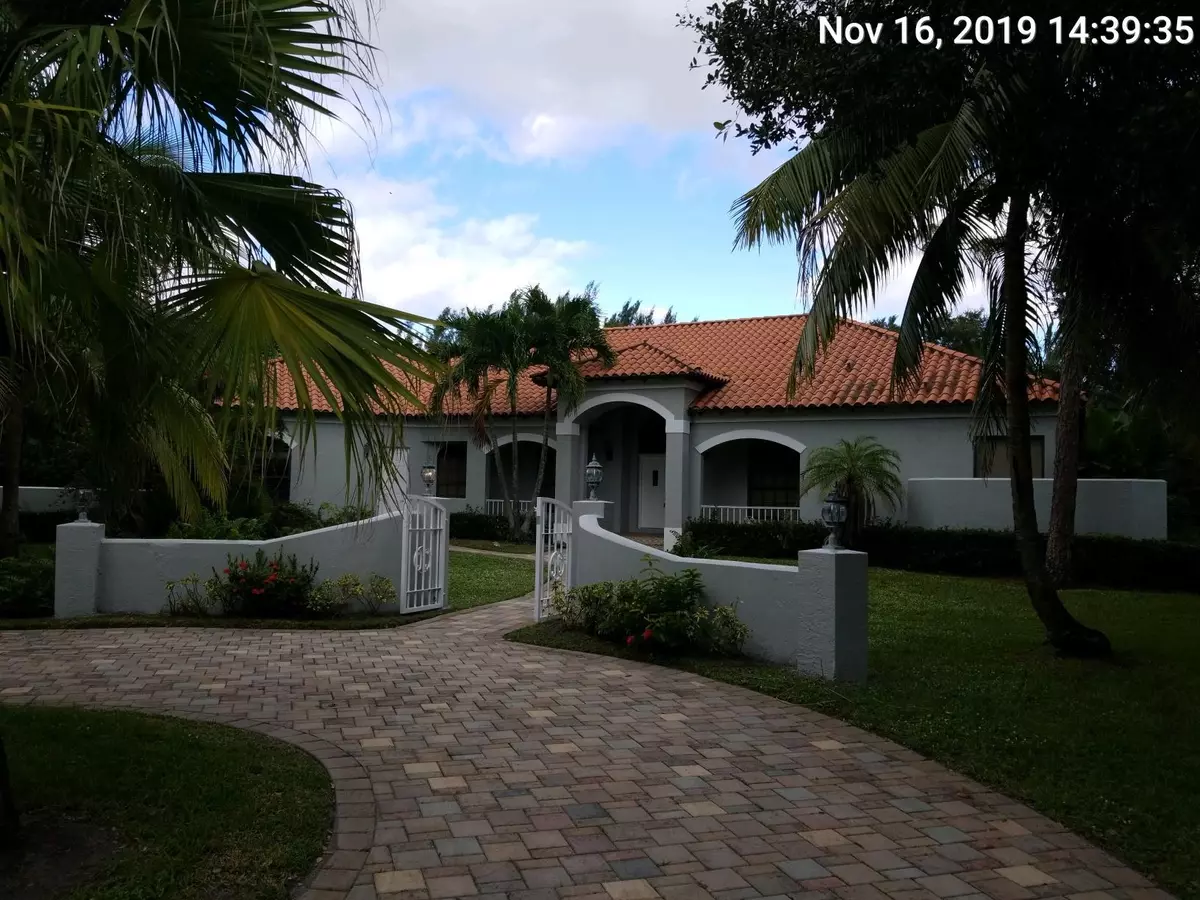 Palm Beach Gardens, FL 33418,5975 Whirlaway RD