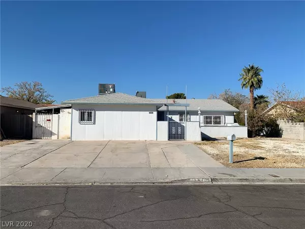 Las Vegas, NV 89119,5235 Reeder Circle