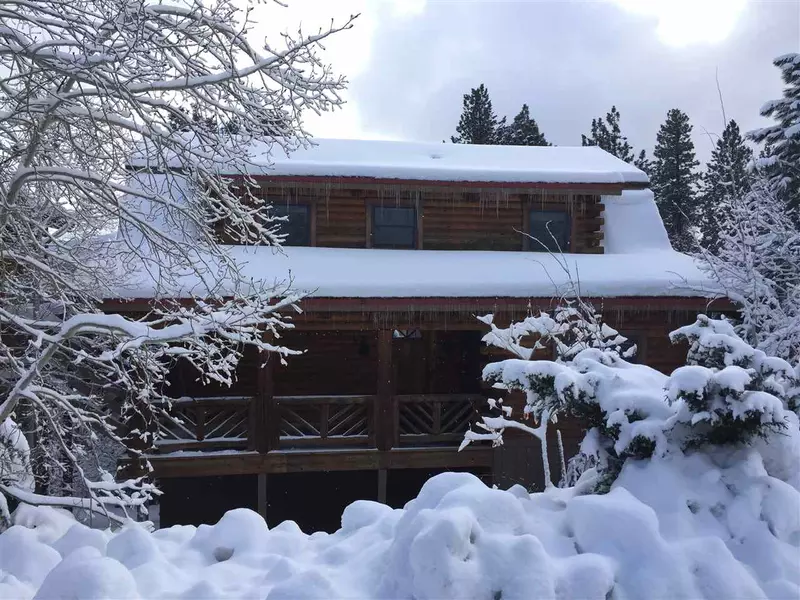 11835 Highland Avenue, Truckee, CA 96161