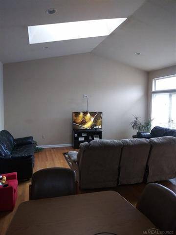 Macomb Twp, MI 48044,18292 PORT SALEM