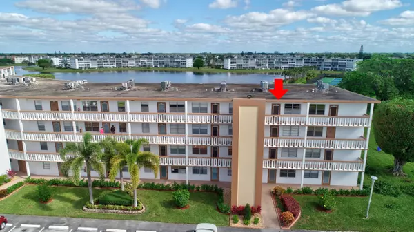 4002 Cornwall A Ph 2, Boca Raton, FL 33434