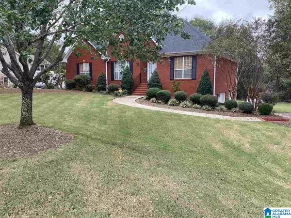 4328 GREENLEAF DRIVE, Bessemer, AL 35022