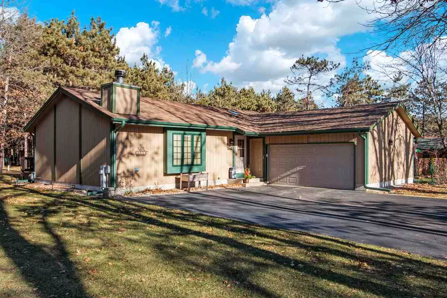 1498 Rain Dance Tr, Nekoosa, WI 54457