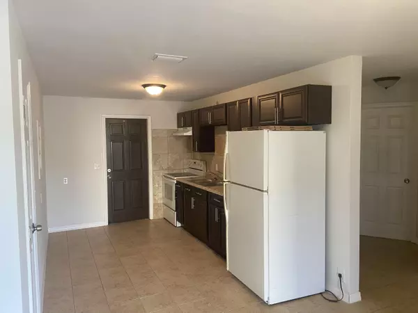 Riviera Beach, FL 33404,3001 J 1 AVE 1