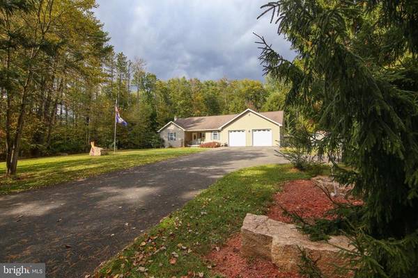 Andreas, PA 18211,633 BLUE MOUNTAIN DR