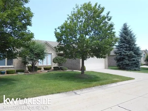 41190 TURNBERRY, Clinton Township, MI 48038