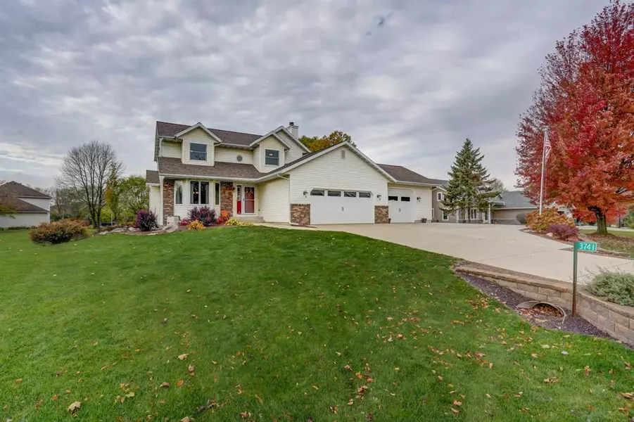 3741 Naturaledge Ct, Sun Prairie, WI 53590