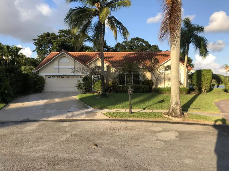 10337 Milburn LN, Boca Raton, FL 33498