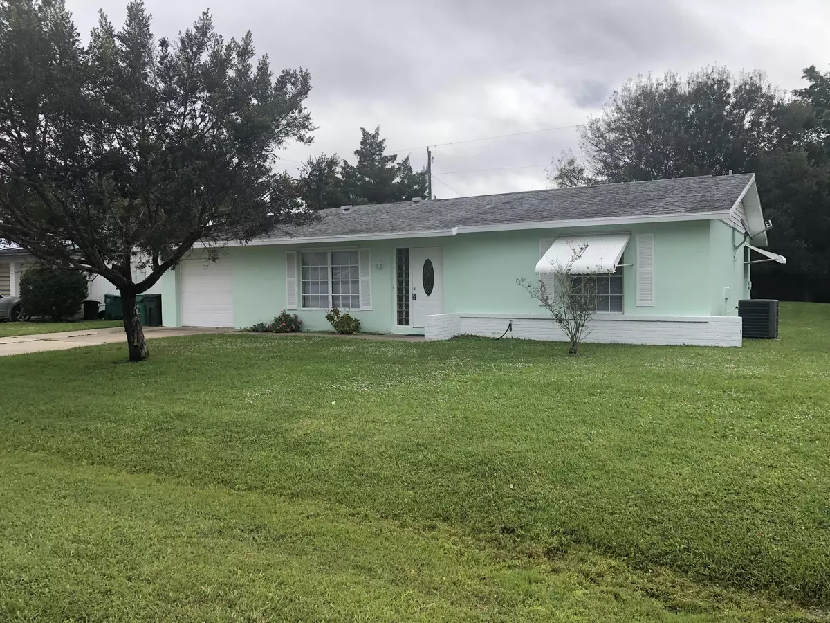 Port Saint Lucie, FL 34983,115 W Aldea ST