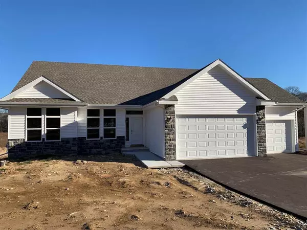 11304 N Mason Dr, Edgerton, WI 53534