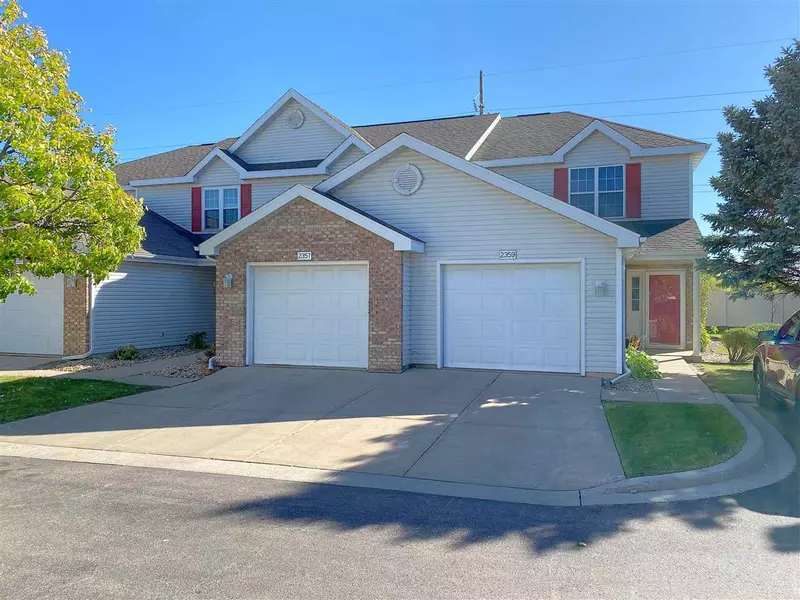 2359 Effingham Way, Sun Prairie, WI 53590