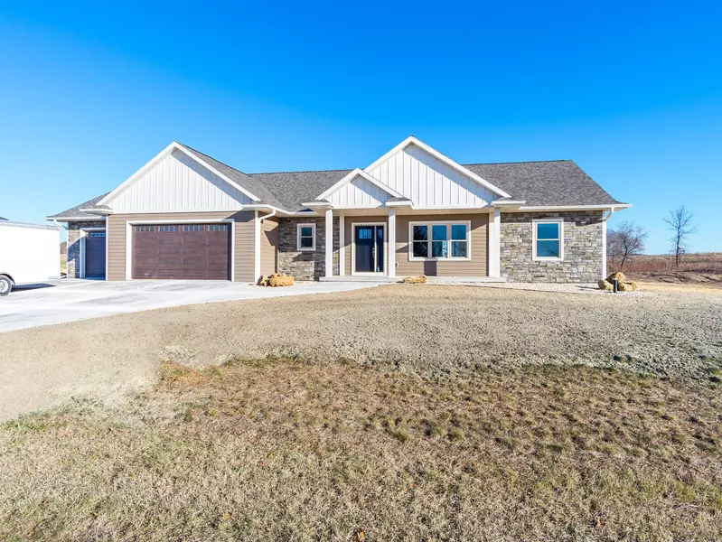 N6804  SAND PRAIRIE CT Unit, Holland, WI 54636