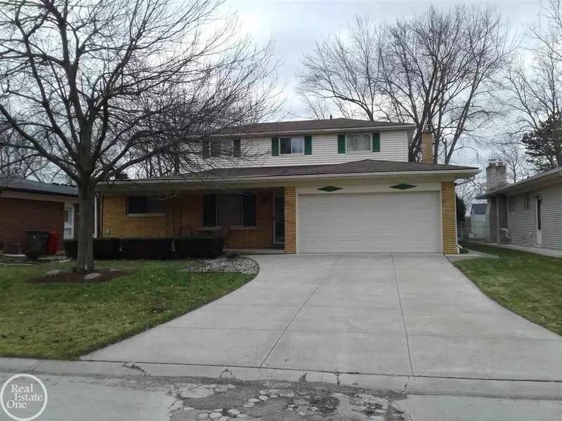 17488 Contesti, Clinton Township, MI 48035