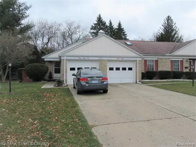 3082 VINEYARD LN, Flushing, MI 48433