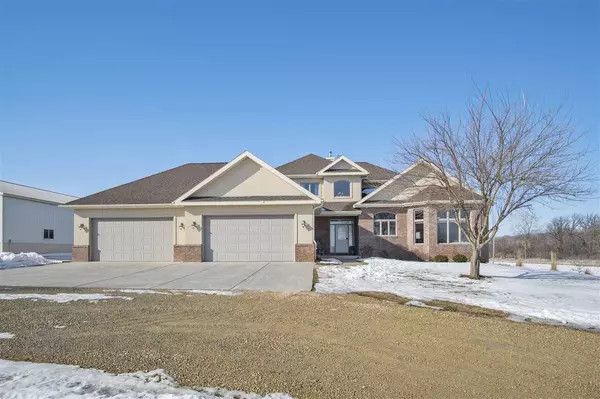 1031 Flint Rd, Stoughton, WI 53589