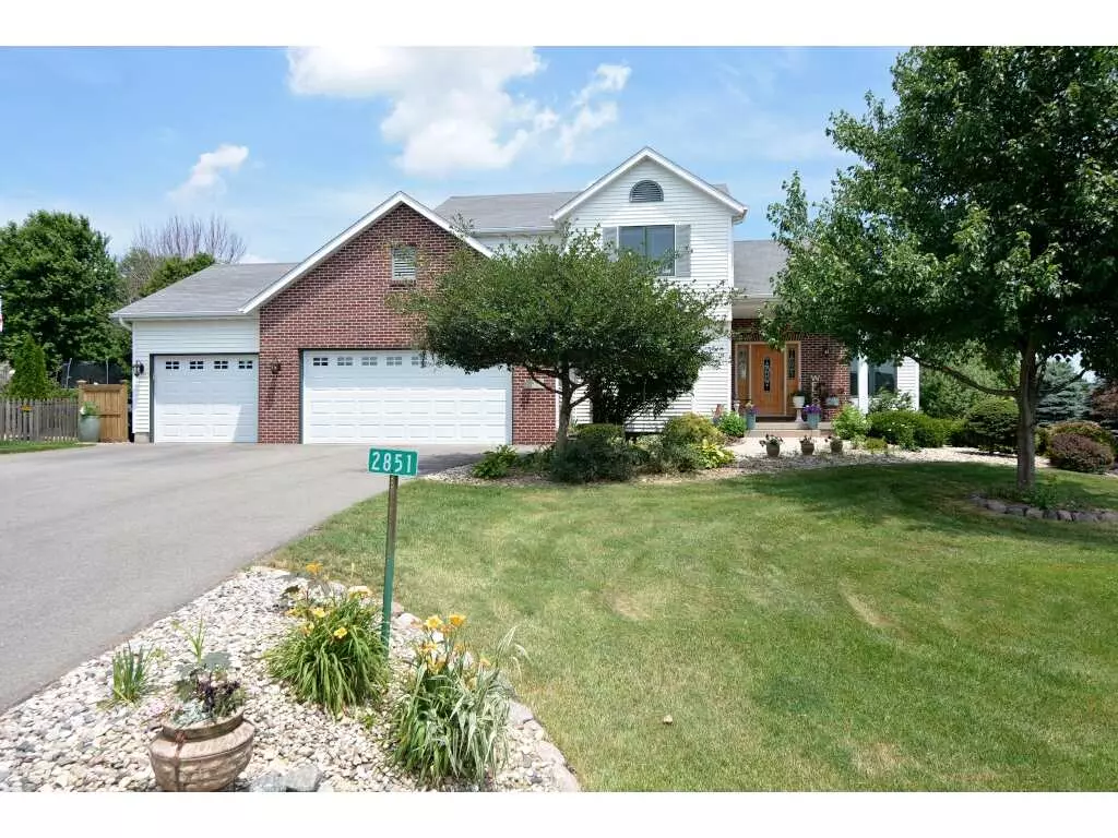 Sun Prairie, WI 53590,2851 Brooks Ridge Dr