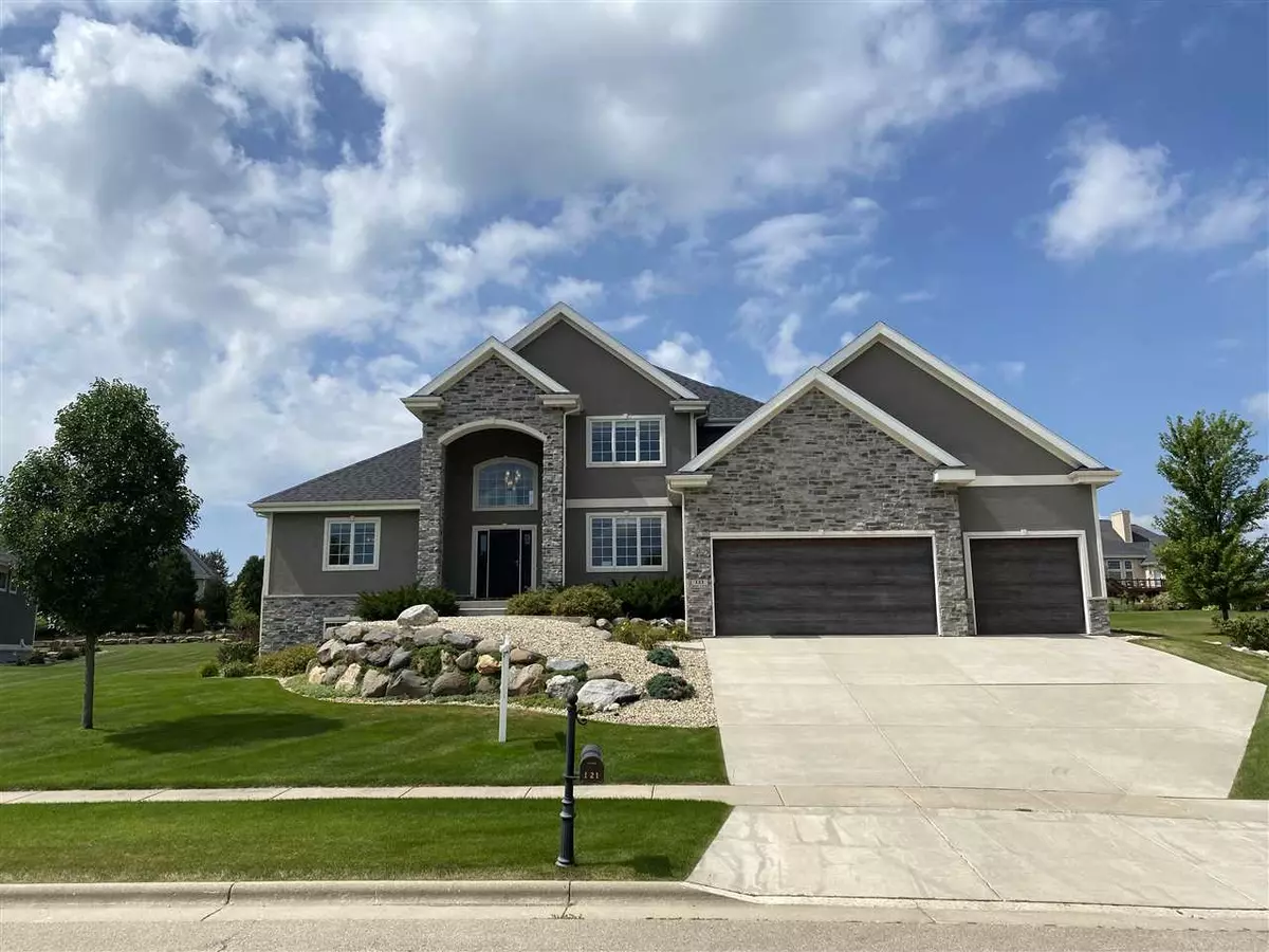 Oregon, WI 53575,121 Jacob Cir