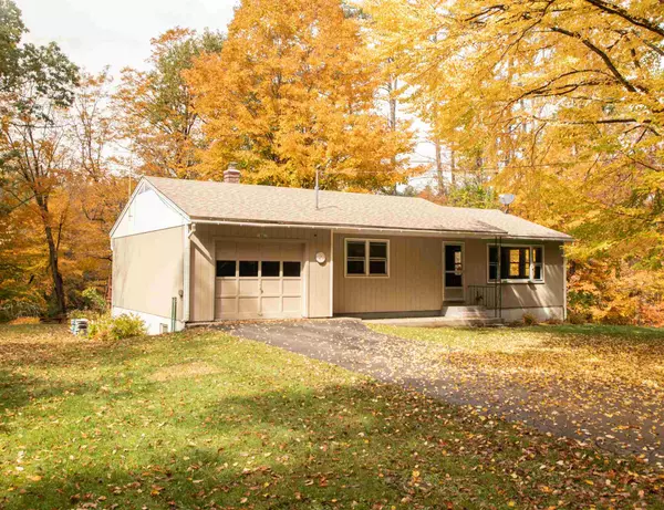 84 Dillon RD, Plymouth, VT 01549