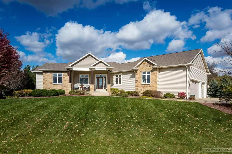 6190 Templeton Terr, Sun Prairie, WI 53590