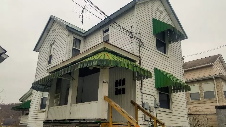 California, PA 15419,626 Park St